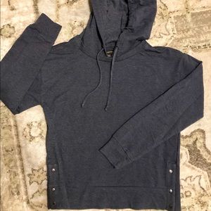 NWOT Banana Republic women’s sweatshirt